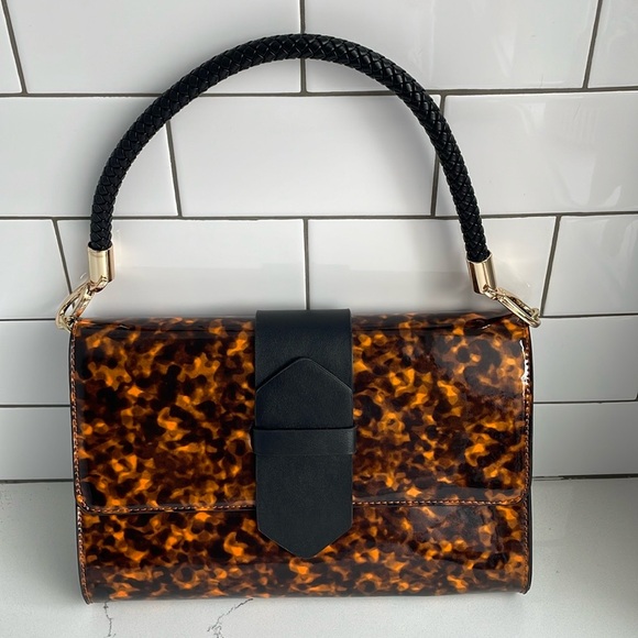 JUSTFAB Redesigned Clutch - Picture 2 of 9